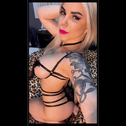 hotblonde1_xxx OnlyFans profile picture