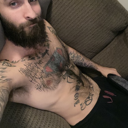 canadian.viking2208 OnlyFans profile picture 2